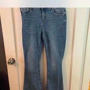 Women's Blue Jeans